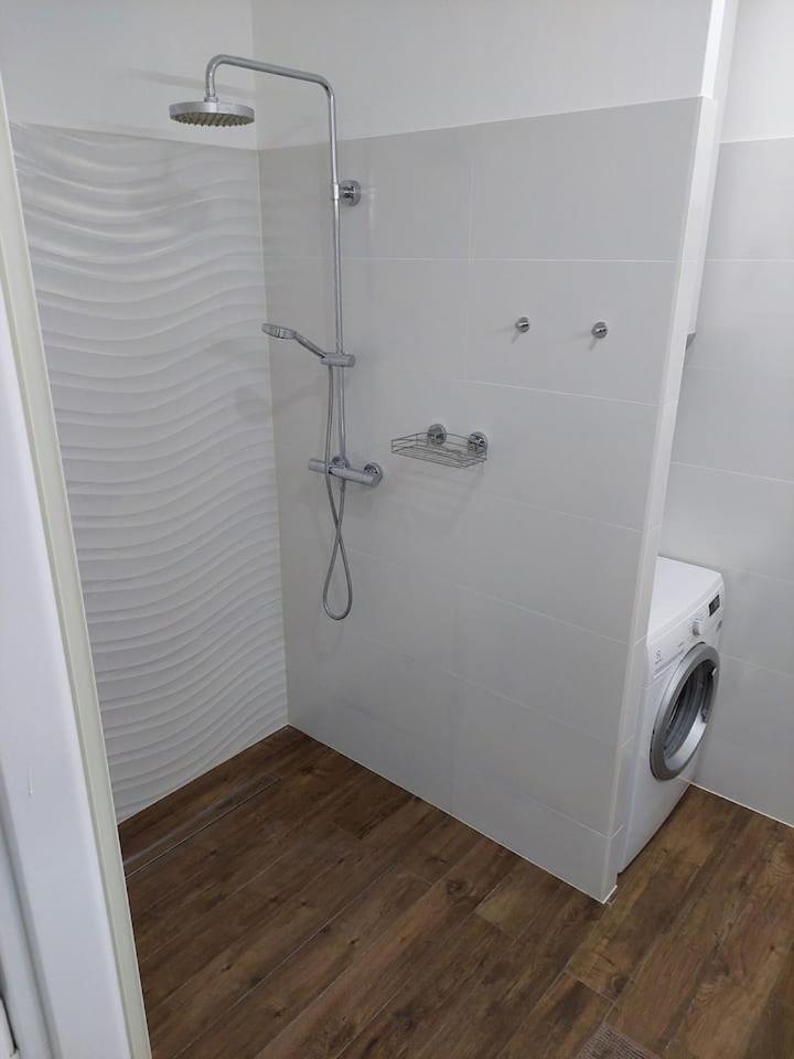 B&B Resslova Hradec Králové エクステリア 写真