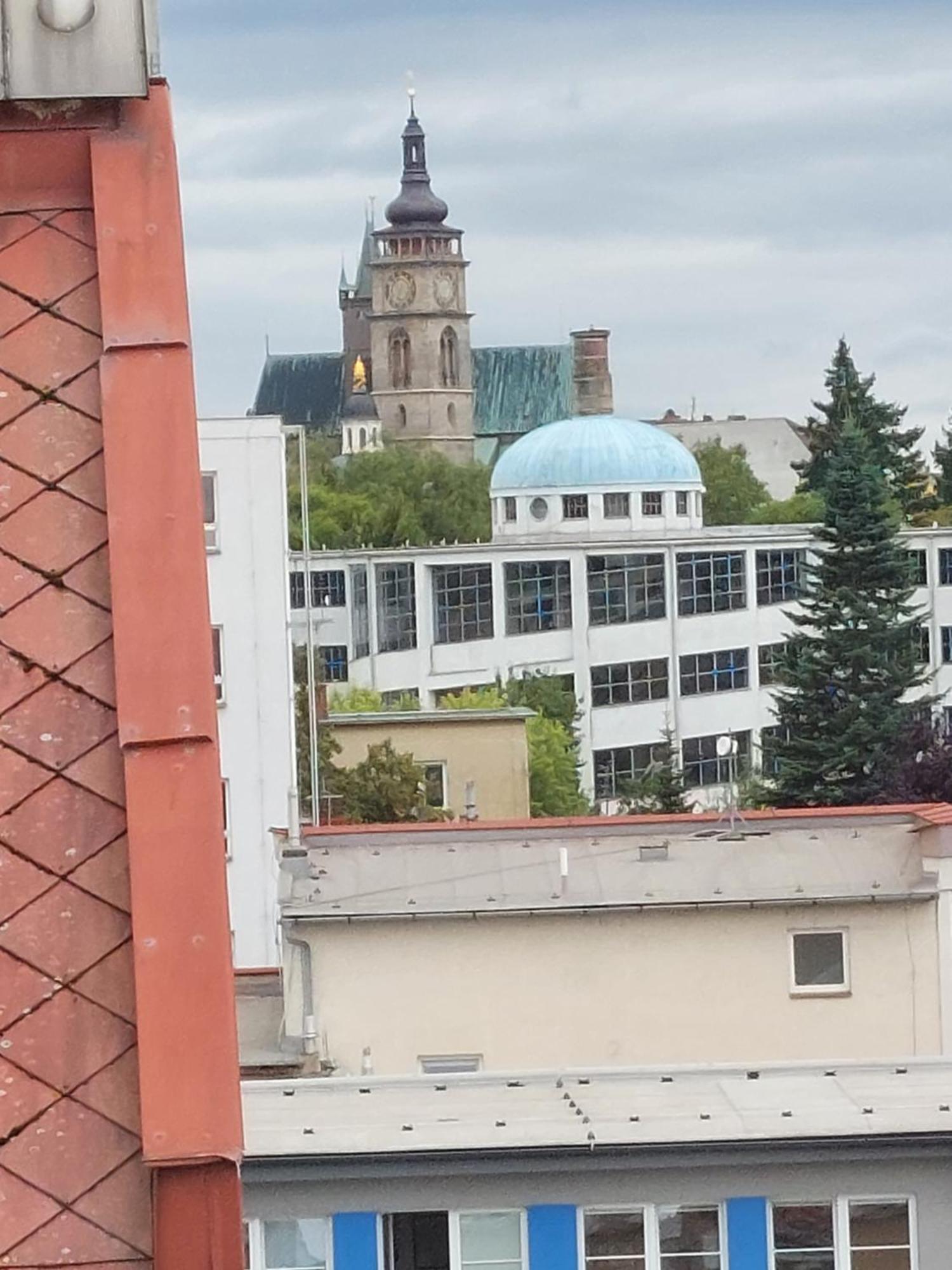 B&B Resslova Hradec Králové エクステリア 写真